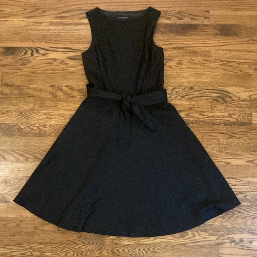 EUC Banana Republic Women’s Dress Size 0 Black Sleeveless Wool Lined